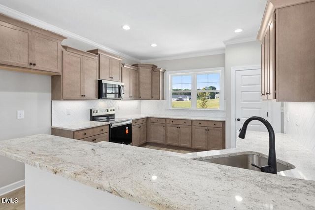 154 Charles Point Lane, Selma, NC 27576