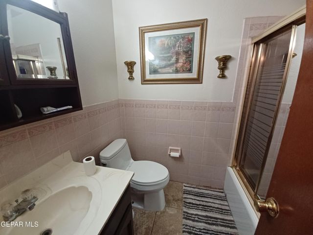 10999 Staci Drive, Socorro, TX 79927