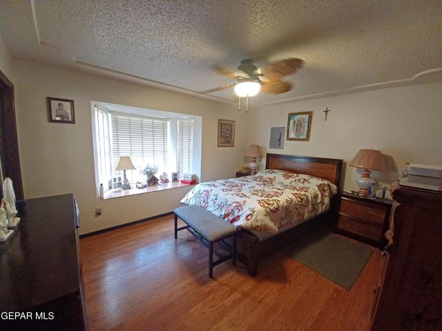 10999 Staci Drive, Socorro, TX 79927