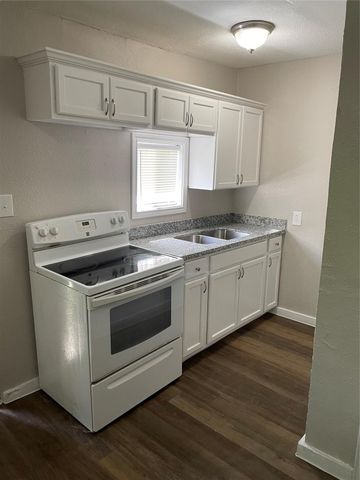2321 Franklin Street 3, La Marque, TX 77568