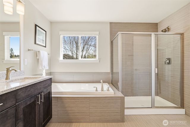 22375 SE 282nd Lane, Maple Valley, WA 98038