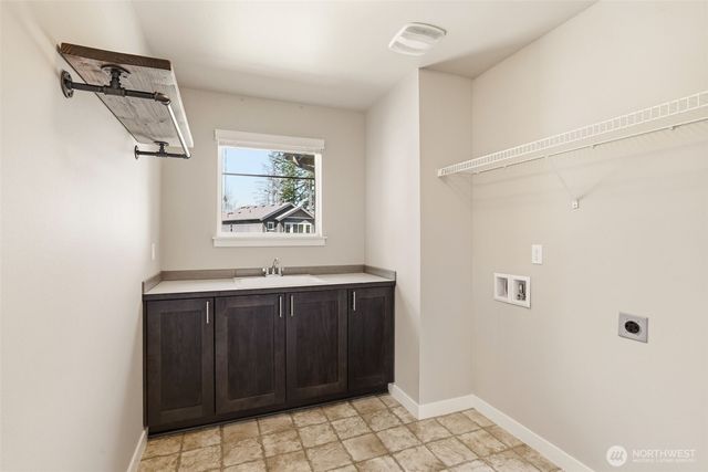 22375 SE 282nd Lane, Maple Valley, WA 98038