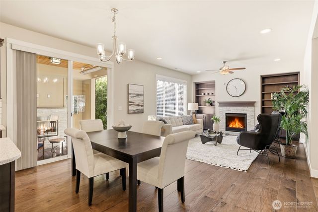 22375 SE 282nd Lane, Maple Valley, WA 98038