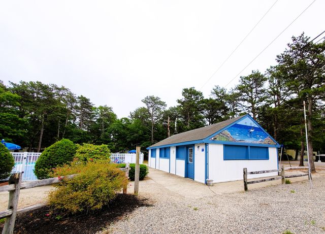 310 Old Chatham Road G 8, South Dennis, MA 02660