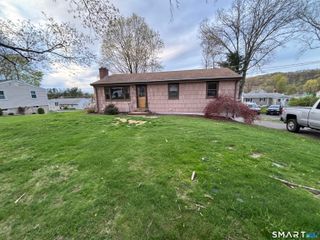 129 Westwood Avenue, Plainville, CT 06062