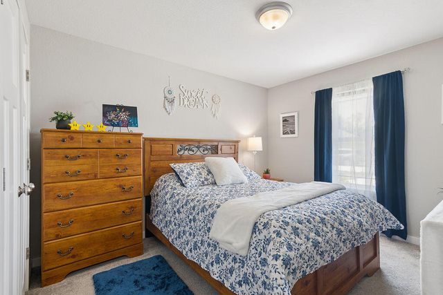 502 Chipmunk Avenue, Rogersville, MO 65742