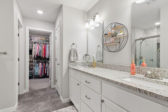 502 Chipmunk Avenue, Rogersville, MO 65742