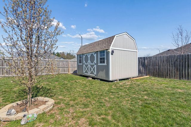 502 Chipmunk Avenue, Rogersville, MO 65742