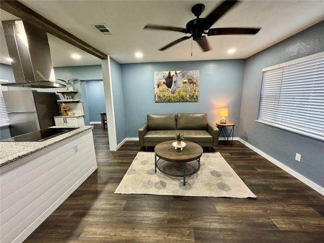 2801 SE 28TH ROAD, Ocala, FL 34471