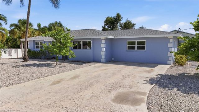 345 Donora BLVD, Fort Myers Beach, FL 33931