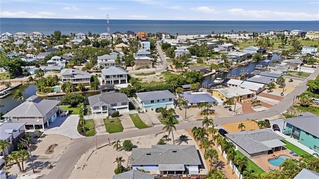 345 Donora BLVD, Fort Myers Beach, FL 33931