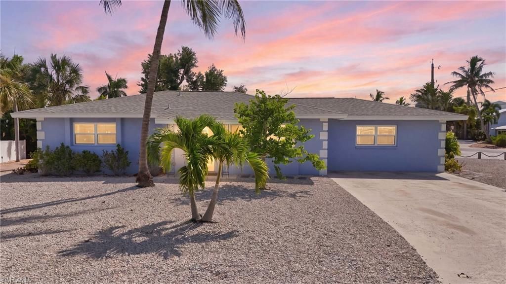 345 Donora BLVD, Fort Myers Beach, FL 33931