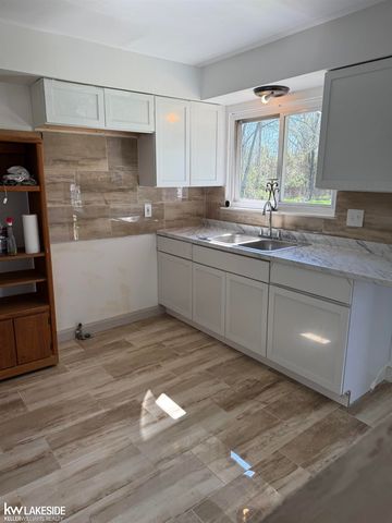 2636 Algonquin Street, Detroit, MI 48215