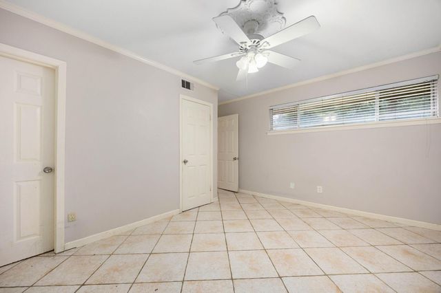 5116 Evergreen Street, Bellaire, TX 77401