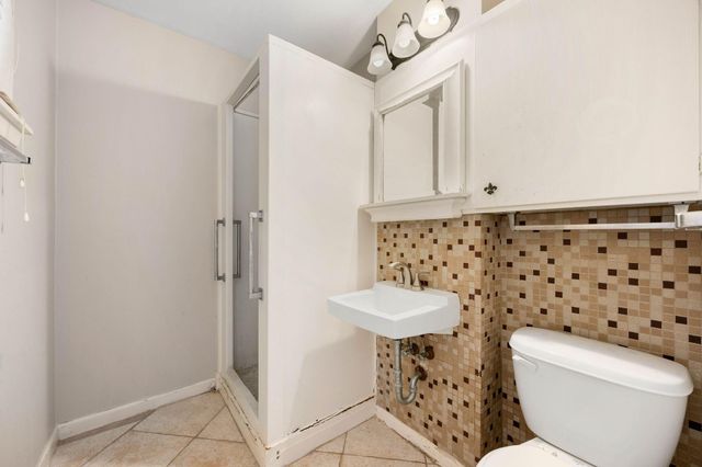 5116 Evergreen Street, Bellaire, TX 77401