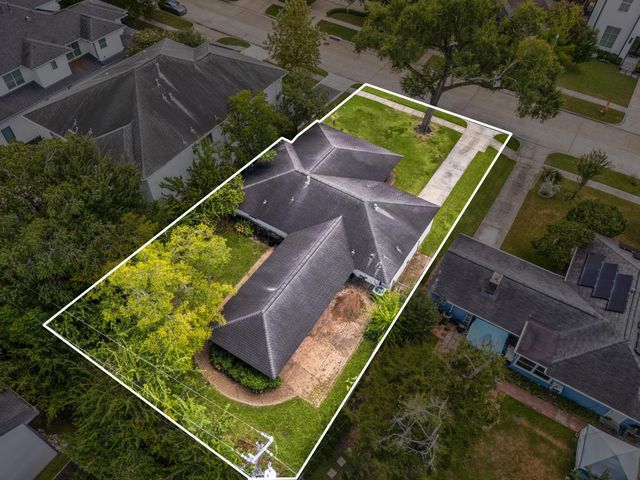 5116 Evergreen Street, Bellaire, TX 77401