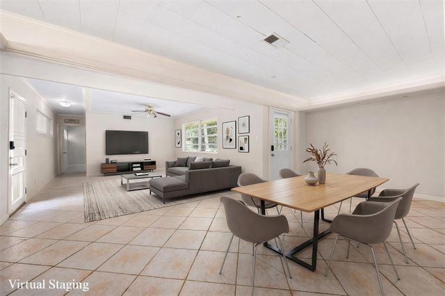 5116 Evergreen Street, Bellaire, TX 77401