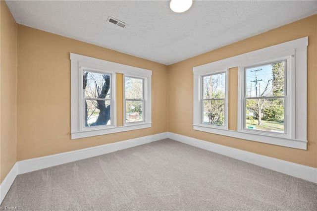 801 E Lexington Avenue, High Point, NC 27262