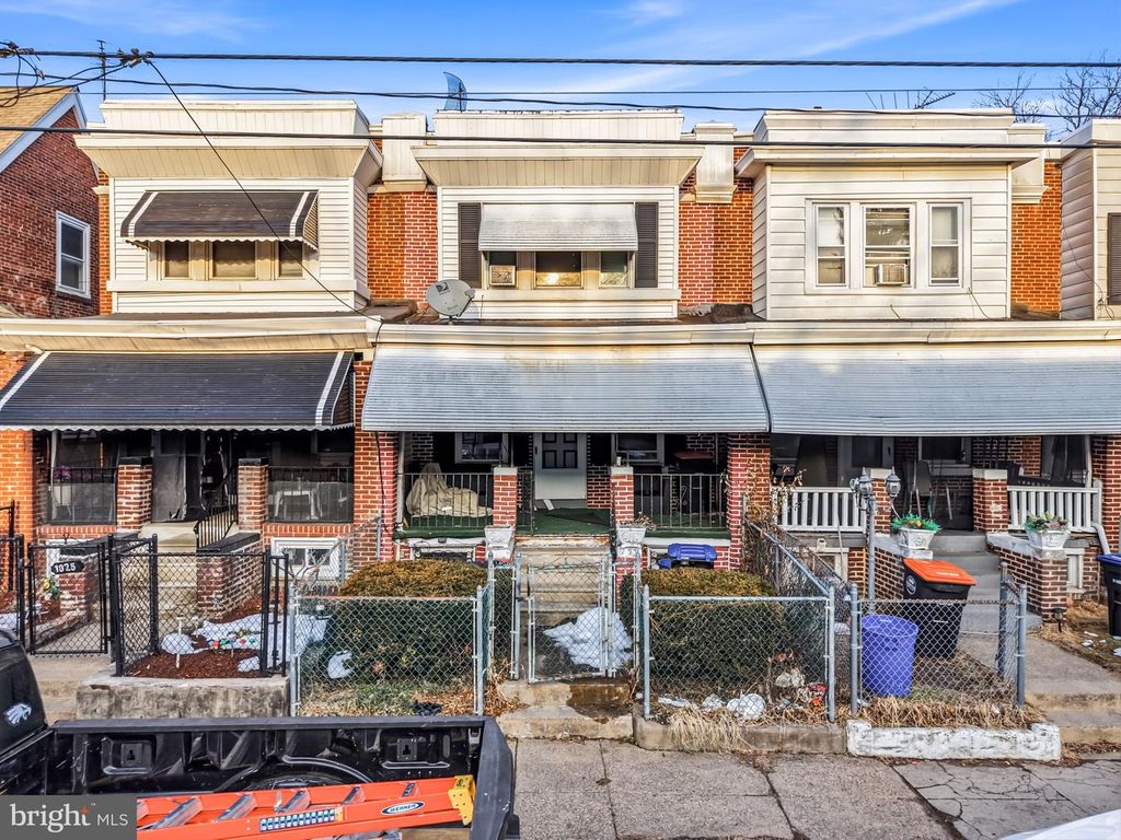 1023 MCDOWELL AVE, Chester, PA 19013