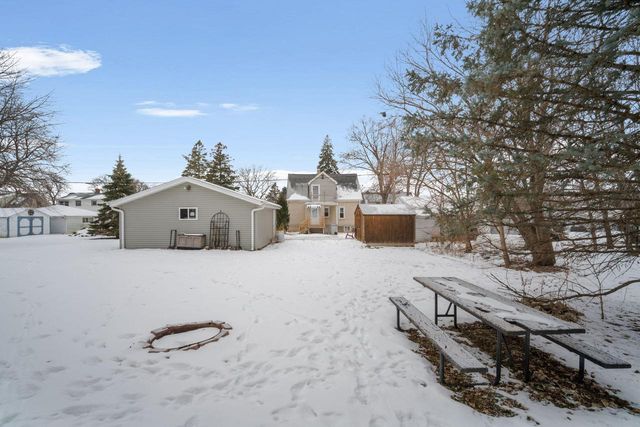 3236 S 97th STREET, Milwaukee, WI 53227