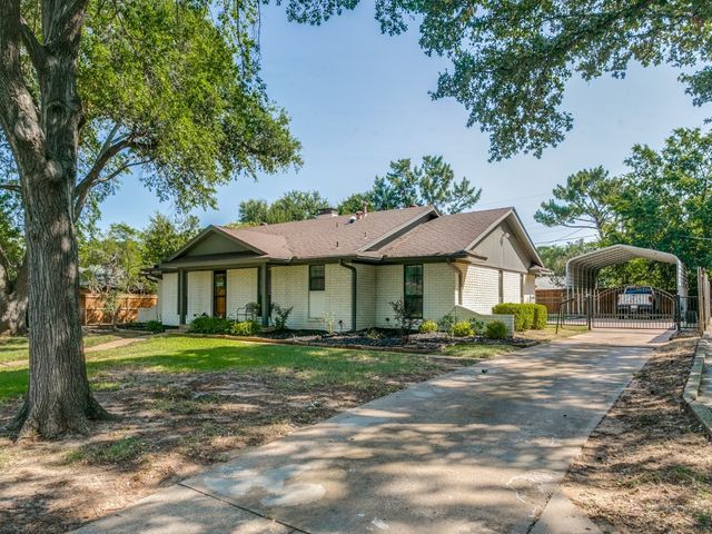 421 Frankie Lane, Lewisville, TX 75057