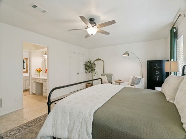 421 Frankie Lane, Lewisville, TX 75057