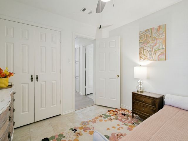 421 Frankie Lane, Lewisville, TX 75057