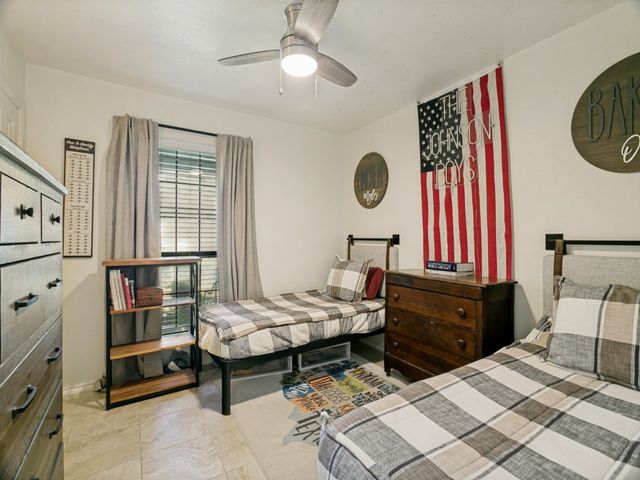 421 Frankie Lane, Lewisville, TX 75057