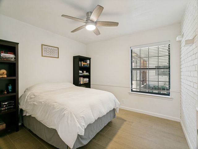 421 Frankie Lane, Lewisville, TX 75057