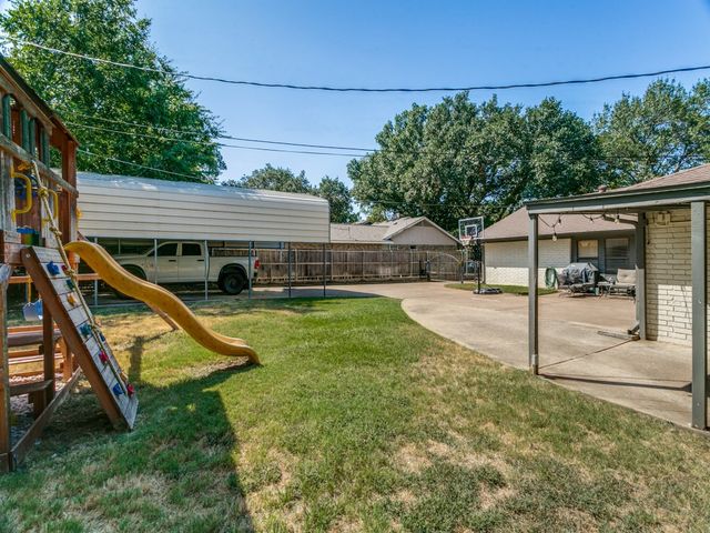 421 Frankie Lane, Lewisville, TX 75057