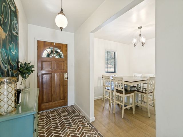 421 Frankie Lane, Lewisville, TX 75057