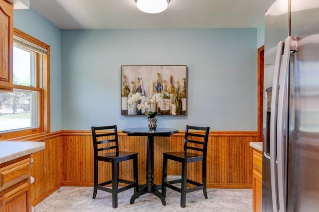 2128 Case Avenue E, Saint Paul, MN 55119