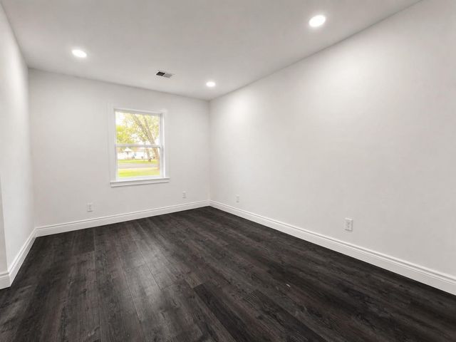 12294 State Highway 21 E, Midway, TX 75852