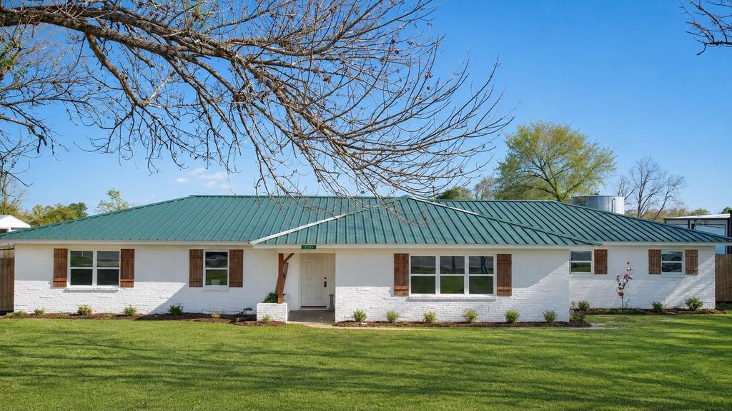 12294 State Highway 21 E, Midway, TX 75852