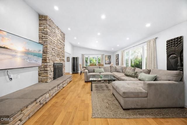 5524 Ocean View Boulevard, La Canada Flintridge, CA 91011