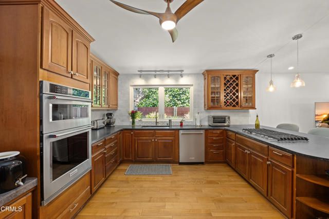 5524 Ocean View Boulevard, La Canada Flintridge, CA 91011