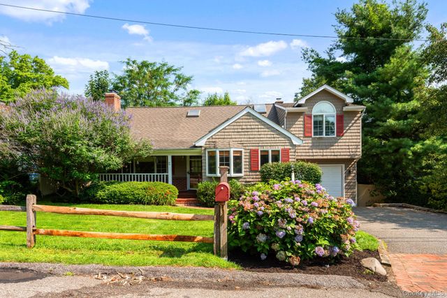 1 Cedar Drive, Huntington, NY 11743