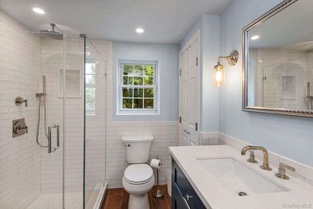 1 Cedar Drive, Huntington, NY 11743