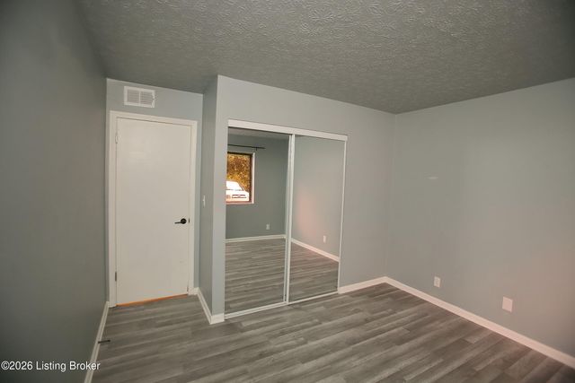 7066 Wildwood Cir 137, Louisville, KY 40291