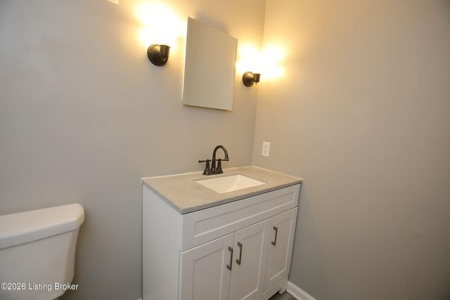 7066 Wildwood Cir 137, Louisville, KY 40291