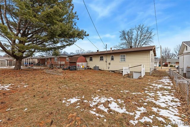 744 Mary Jo Lane, Hazelwood, MO 63042