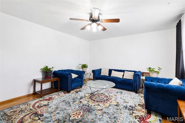 744 Mary Jo Lane, Hazelwood, MO 63042