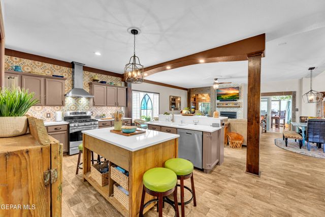 6364 DAKOTA RIDGE Drive, El Paso, TX 79912