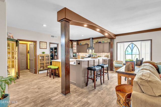 6364 DAKOTA RIDGE Drive, El Paso, TX 79912