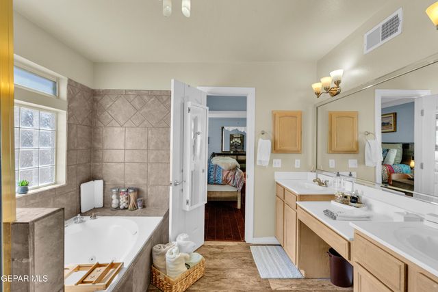 6364 DAKOTA RIDGE Drive, El Paso, TX 79912