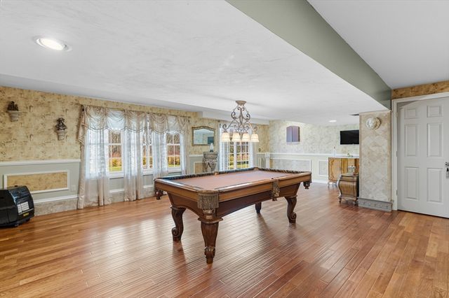 6 Meadowlark Drive, Rehoboth, MA 02769