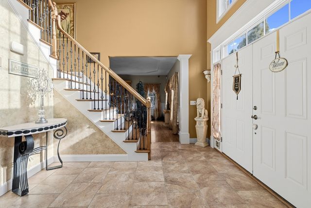 6 Meadowlark Drive, Rehoboth, MA 02769