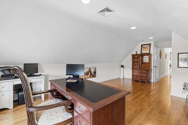 6 Meadowlark Drive, Rehoboth, MA 02769