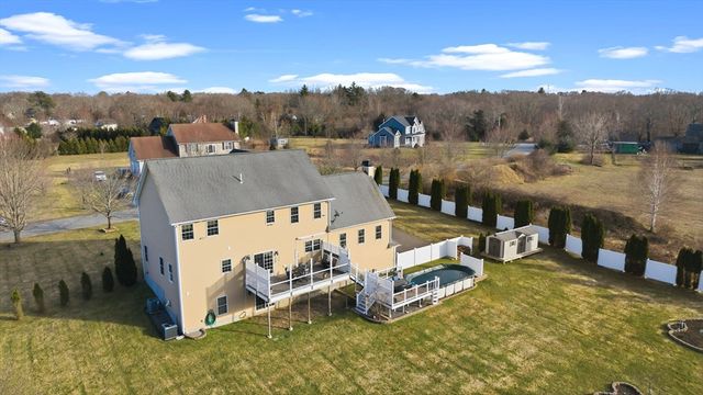 6 Meadowlark Drive, Rehoboth, MA 02769