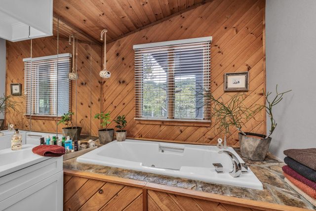 3411 Kings Cove Lane, Chattanooga, TN 37416